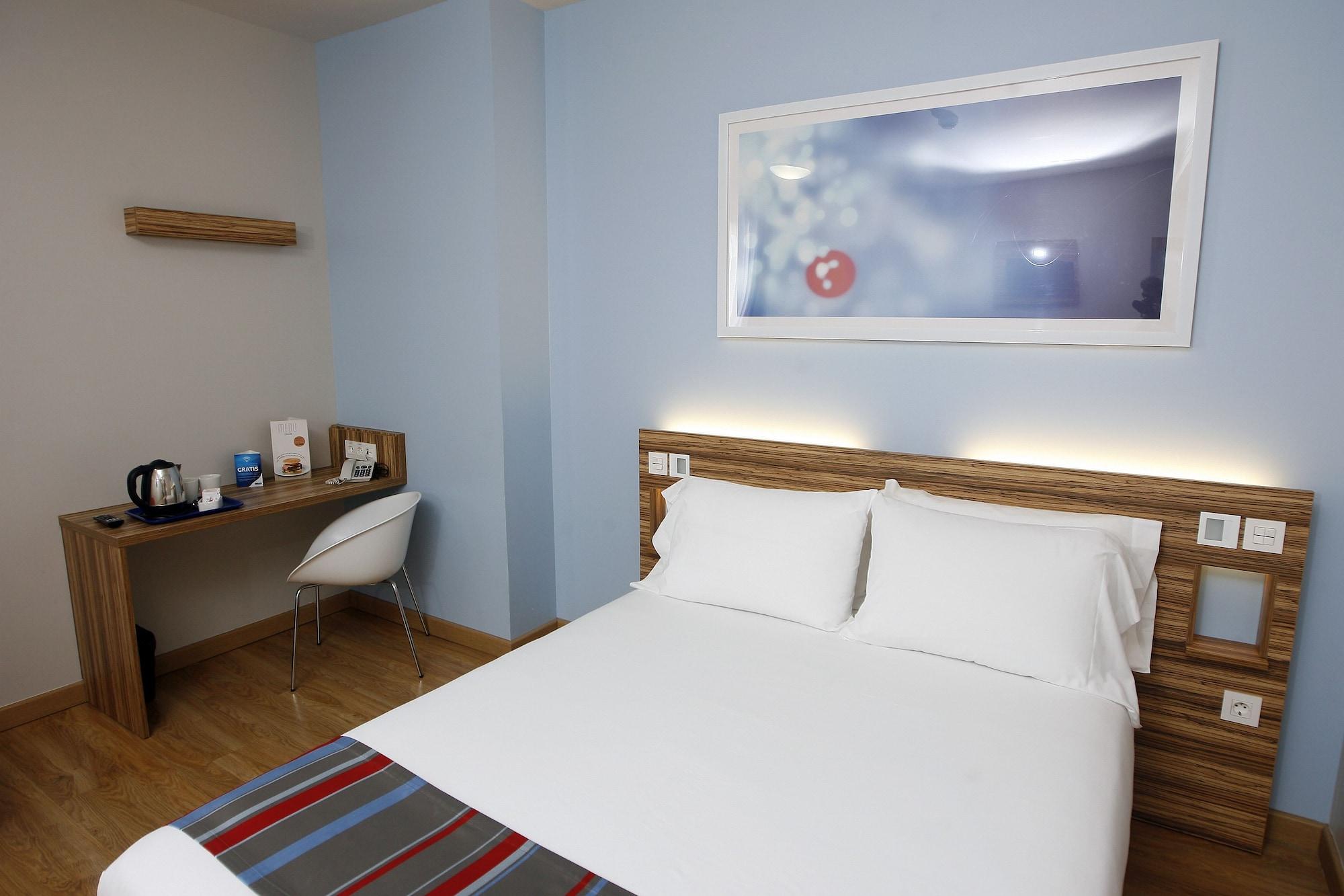 Travelodge Madrid Metropolitano מראה חיצוני תמונה