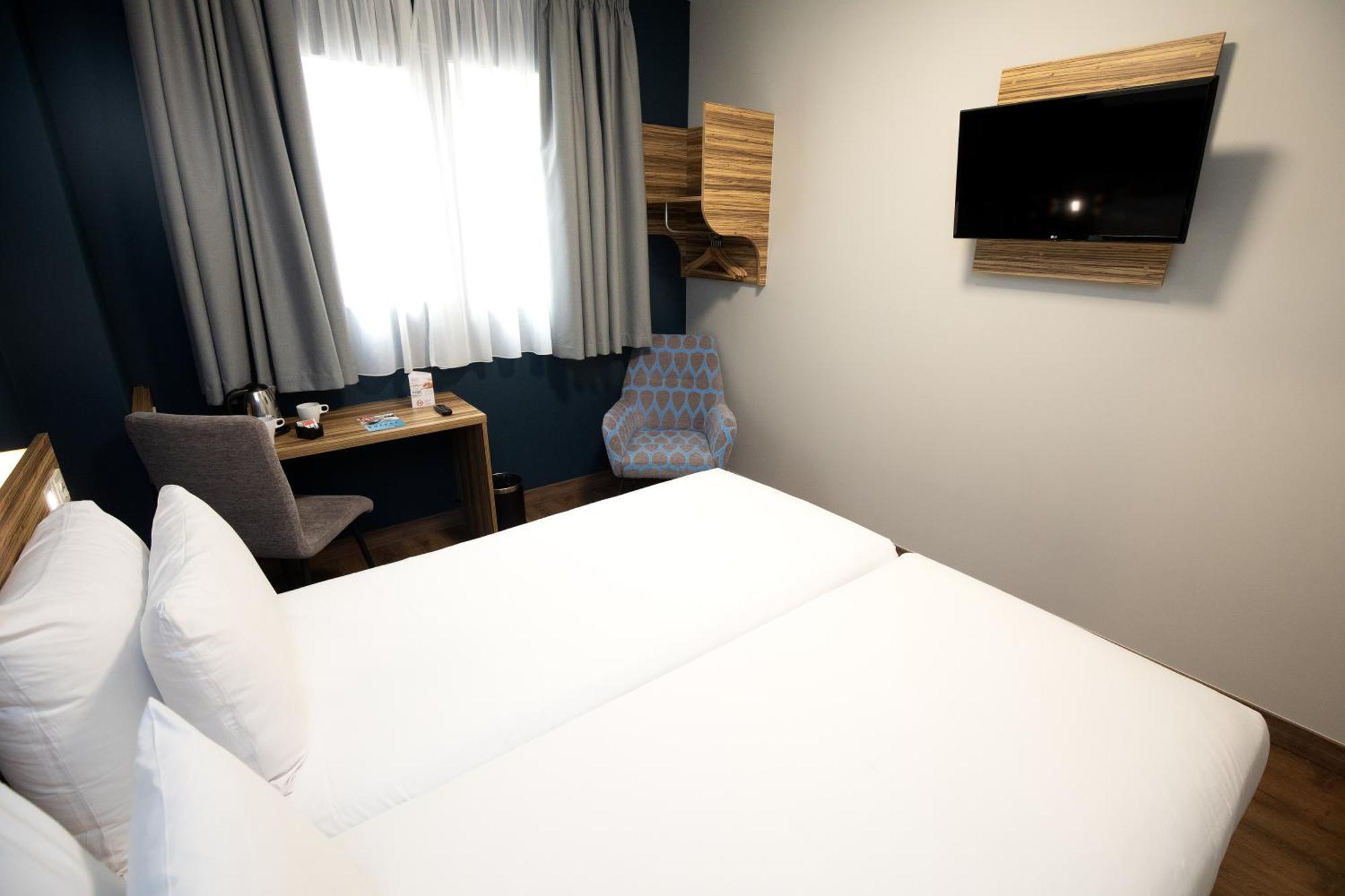 Travelodge Madrid Metropolitano חדר תמונה